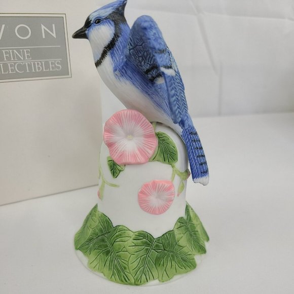 Vintage 2001 Avon Porcelain Blue Jay & Flower Bell Collector’s Gift Spring - Picture 5 of 11